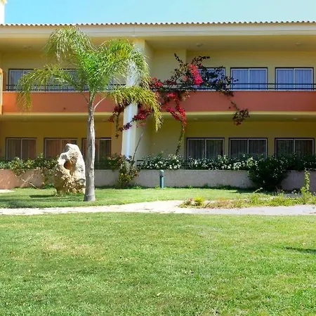 Green Villas *
